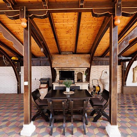 Vila Adr Petresti Экстерьер фото