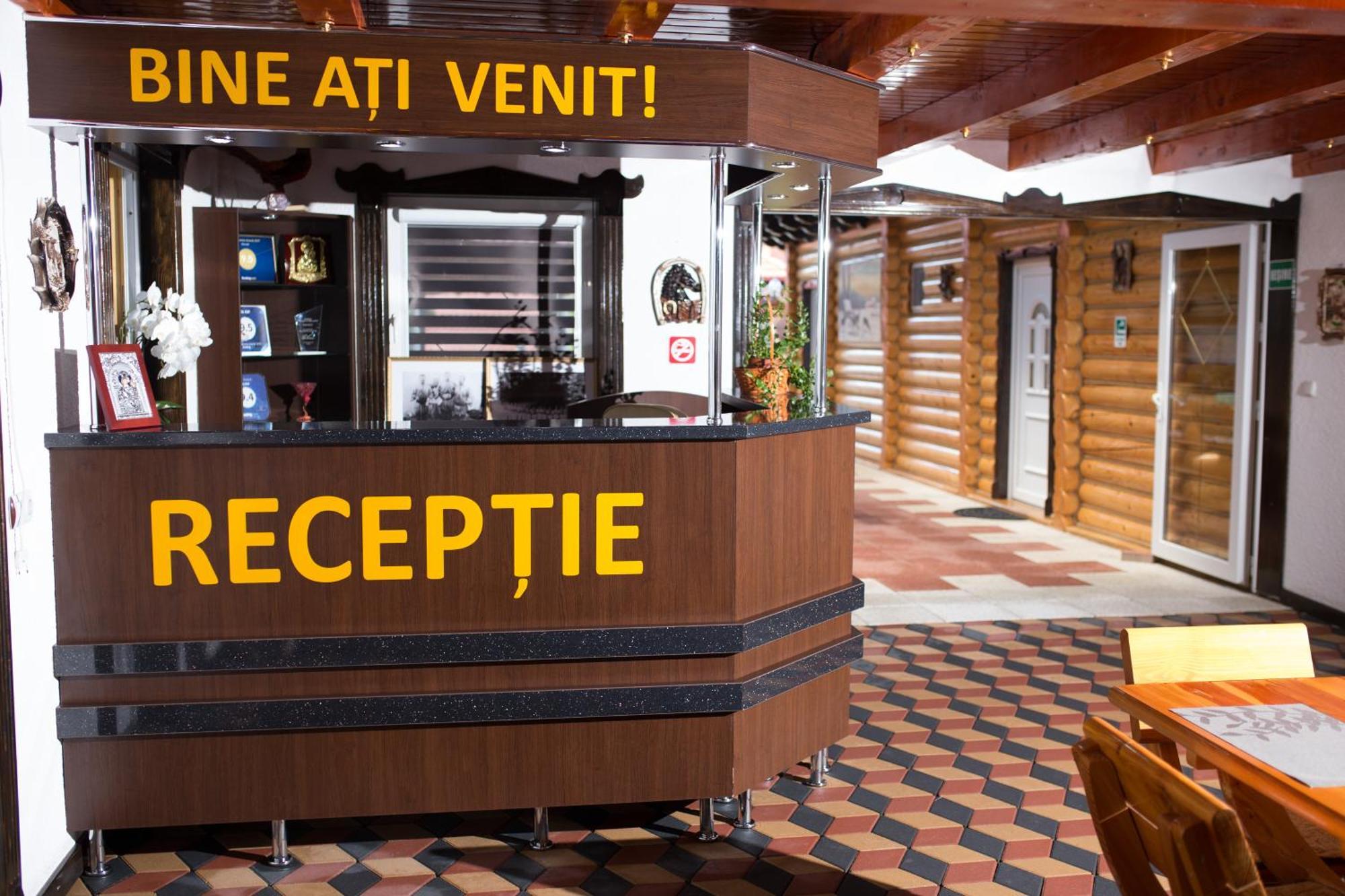 Vila Adr Petresti Экстерьер фото